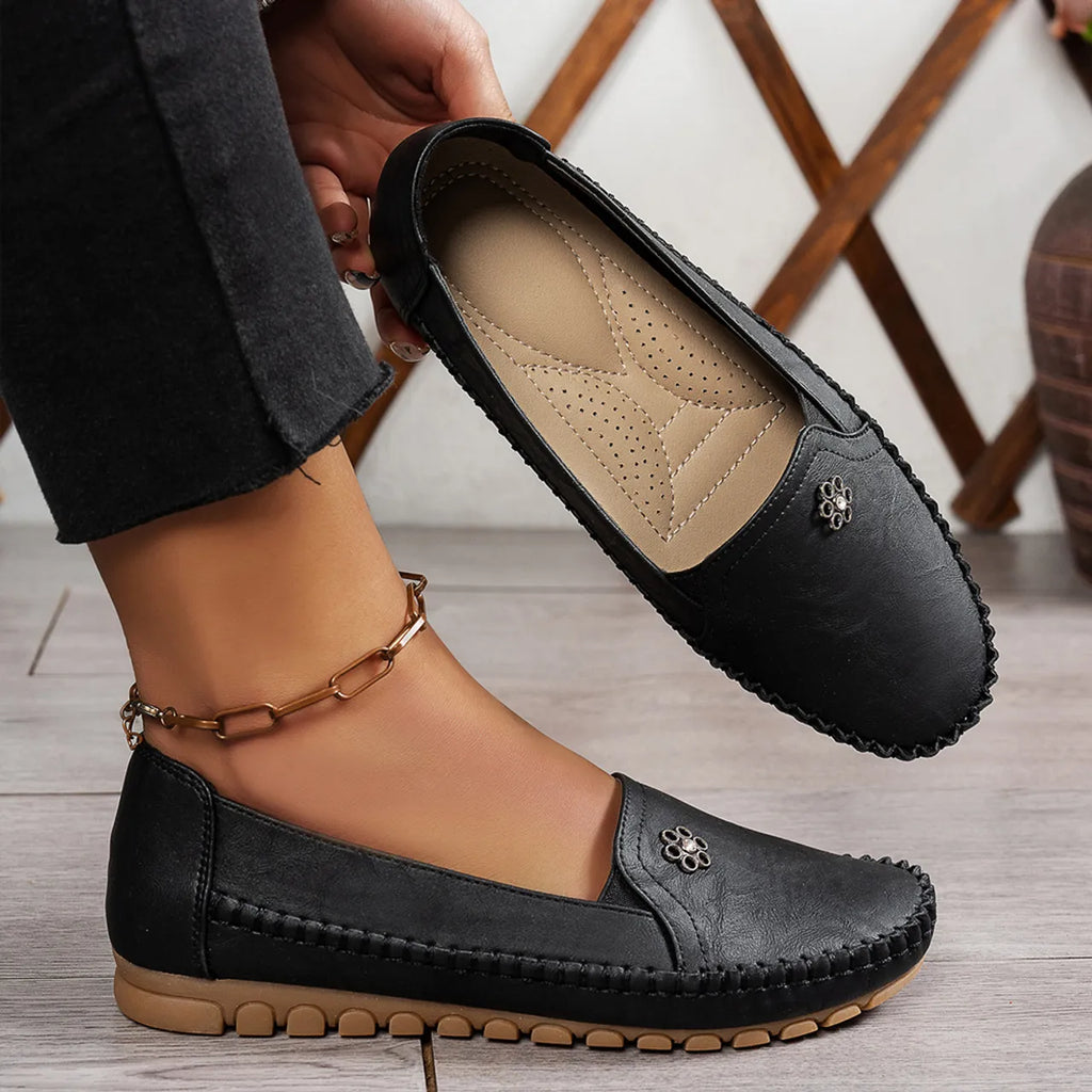 🔥Best Seller-Last Day Sale 60% OFF🔥 Orthopedic leather shoes, Lightweight, Anti-Slip for Women